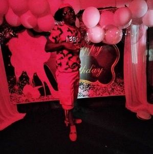 Meet your Posher, Freddie